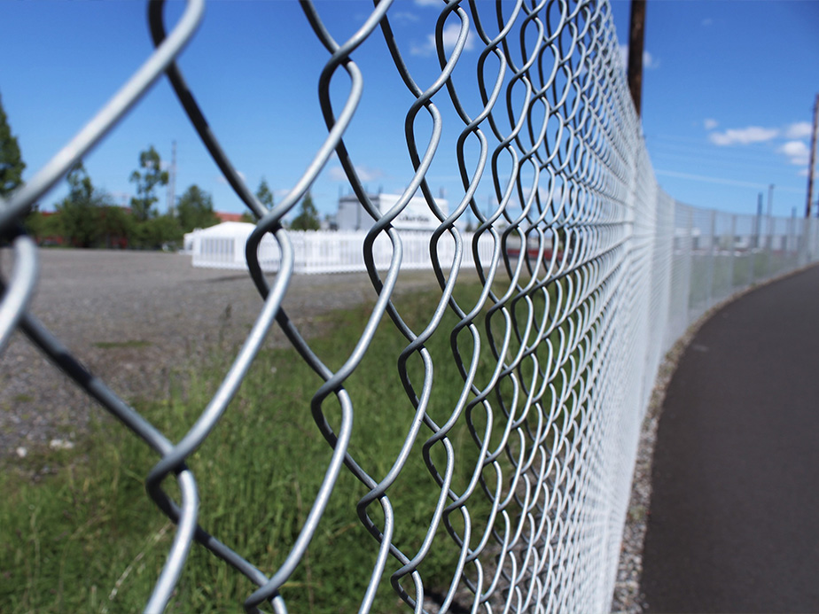 Commercial Chain Link fence contractor in Wyoming