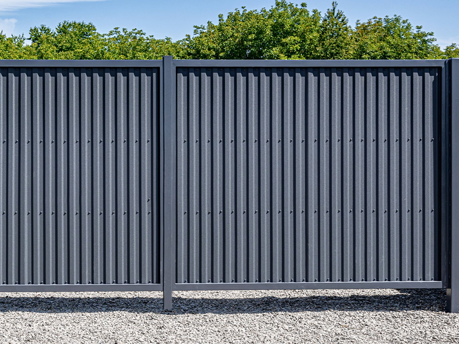 Corrugated Steel fencing benefits in xxxREGION