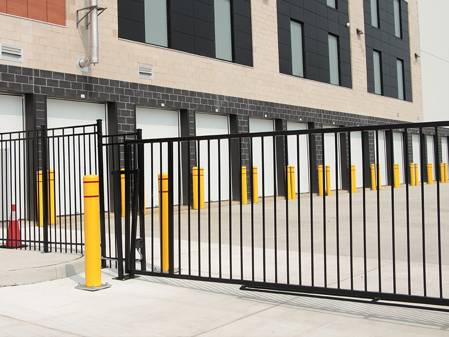 Commercial Gate fence company in xxxREGION