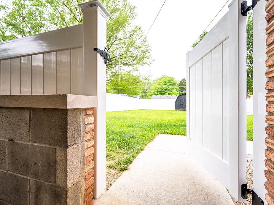 Residential Gate fence company in xxxREGION