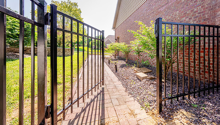 Fence gate installation company xxxREGION