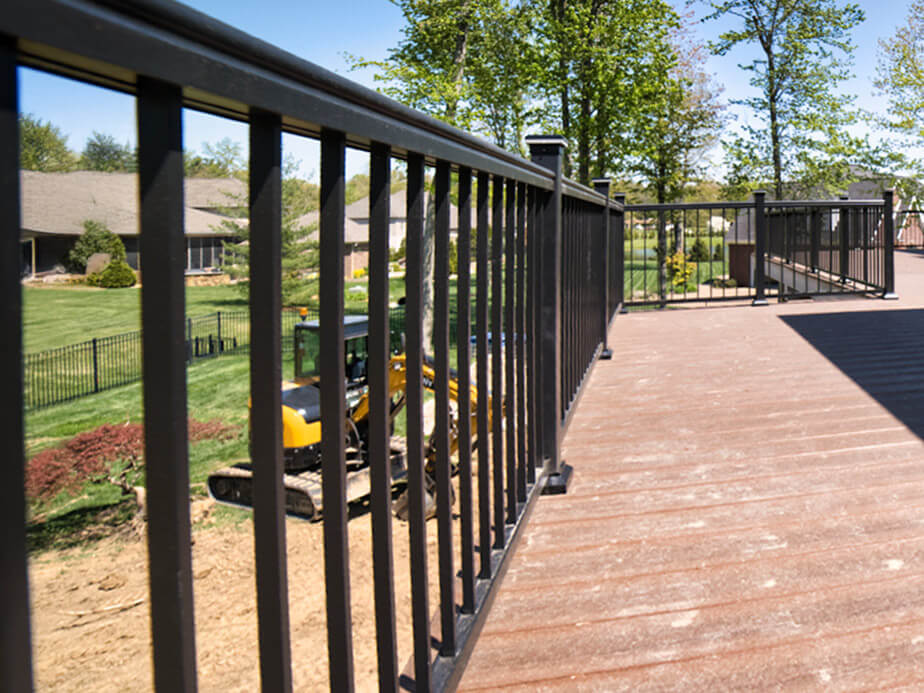 Railings fence contractor in Wyoming